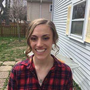 Meet your Posher, Mallory